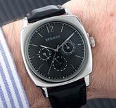 Black 77 11 579 437 Renault multifunctional watch Steel casing and black
