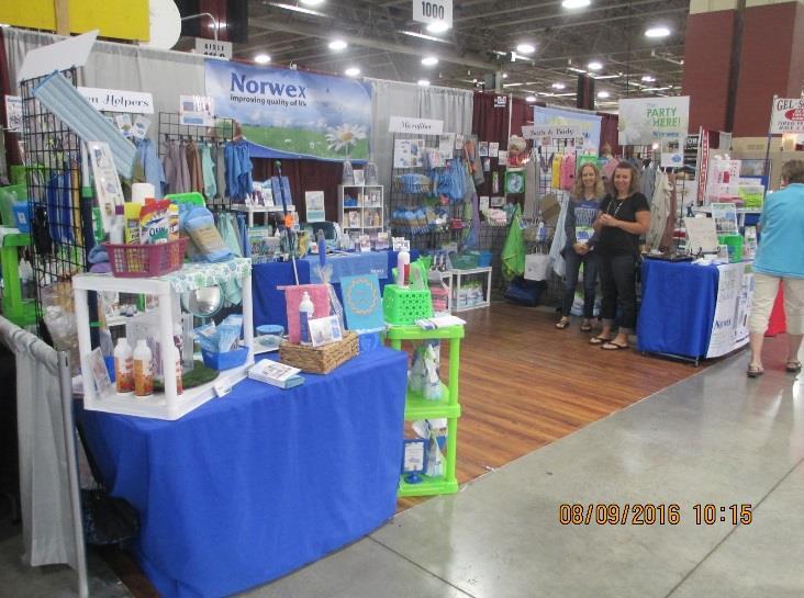 Location Description Rate Exposition Center Space Rental This is Wisconsin s largest exposition hall with over 200,000 square feet of air-conditioned vendor space.