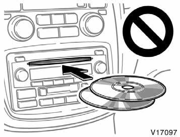 NOTICE Do not stack up two discs for insertion, or it will cause damage to the compact disc changer.