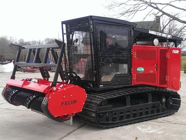 FTX290 A balance of large tractor features and compact maneuverability point to the Fecon FTX290 as the mid sized mulching
