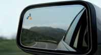 mirror (shown below) alerting you to stay where you are until it s clear. Cross-traffic alert also uses radar to watch for traffic when slowly backing out of a parking spot.