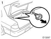 Adjusting front seats 1. SEAT POSITION ADJUSTING LEVER Pull the lever up. Then slide the seat to the desired position with slight body pressure and release the lever. 2.