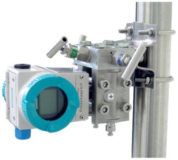 Dimensional drawings Siemens AG 202 Transmitters for High Performance requirements SITRANS P500 Factory-mounting of valve manifolds on transmitters Manifold 7MF94-5BA with attached SITRANS P500