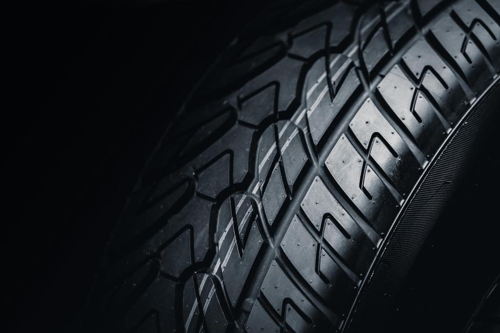 Why Tire Pressure Monitoring Safety for everyone TPMS Prevent roadside