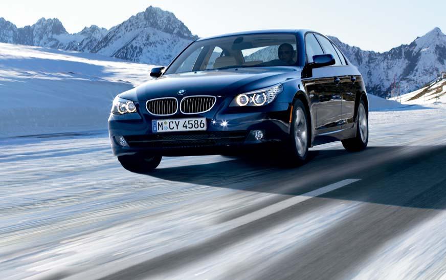 Because slippery roads love to throw you a curve: The 5 Series Sedan with xdrive all-wheel drive.