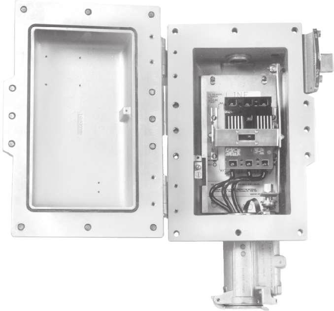 EBBR Series Interlocked Arktite Receptacles with Circuit Breakers 0, 60, 100 Amp Interlocked Receptacles Interchangeability of Plugs with Other Hazardous and Non-hazardous Location Receptacles: Plugs