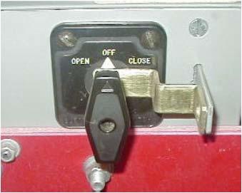 Page: 13 11. Verify that the three position OPEN/OFF/CLOSE Selector Switch on the front of the G&T Device is in the OFF position. See Figure 3.3.14. 12.