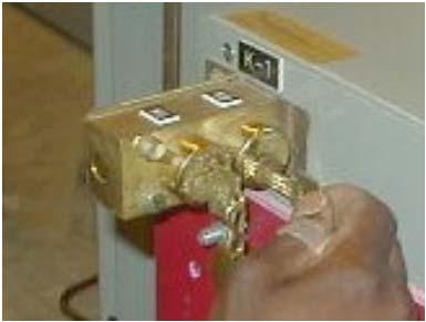 using the following procedure: 1. Obtain Key KD from the Lock Box and insert Into Key Lock K5 