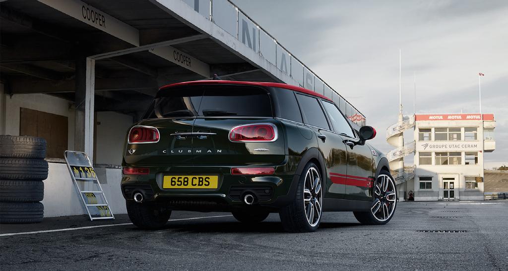 MINI JOHN COOPER WORKS CLUBMAN. MORE SPACE FOR DRIVING PASSION.