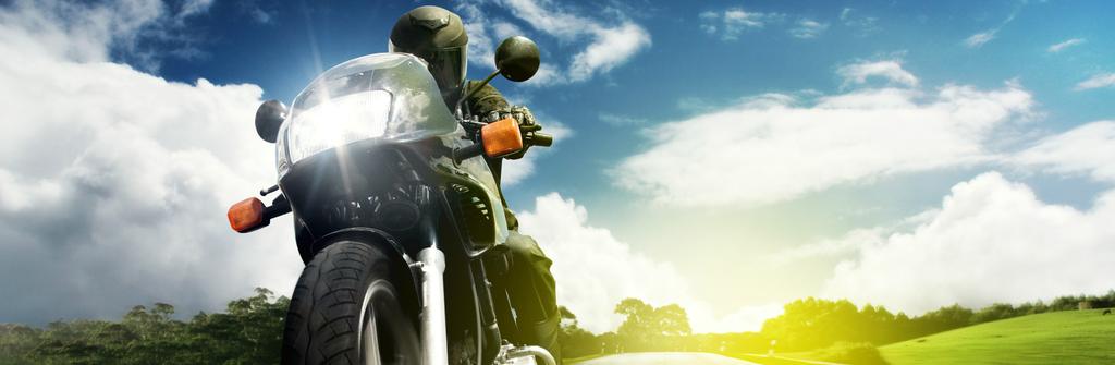 MOTORCYCLE SAFETY Motorcyclists Despite comprising only two percent of all vehicles in the Region, motorcyclists are over 25 times more likely to be involved in a fatal crash than other types of