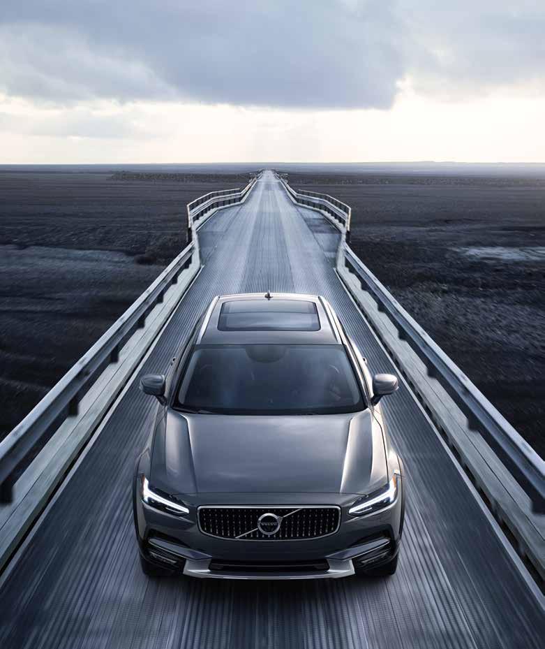 VOLVO V90 Cross Country YOUR CHOICE POWERTRAINS 37 T6 AWD Cross Country 714 Osmium Grey Metallic YOUR JOURNEY BEGINS HERE.