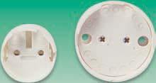 3 @ 24 ctrs 334269 240097 212015 2G 11 Lampholder Ì Manufactured from white PBT Ì Screw fixing either horizontally or
