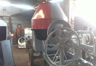 Drum rotation 12 rpm Engine (prince make) 2 hp 1 Bag Concrete Mixture by Weight Very accessible cab,