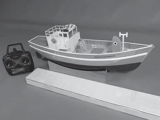 Introduction Thank you for purchasing the AquaCraft Bristol Trawler. We want the time you spend with your new R/C boat to be fun and successful so please fully read the manual.