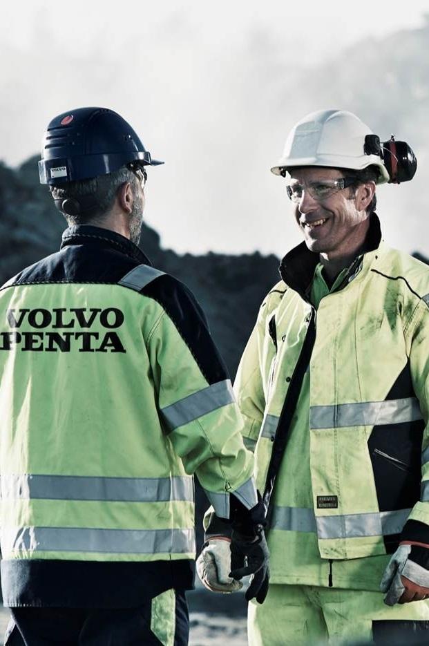 Volvo Penta NET SALES & ADJUSTED OPERATING INCOME NET SALES SEK bn 12 months 11.