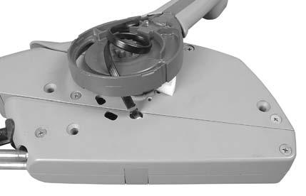 The standard configuration is shown below (starboard side mount with port side trim/tilt switch).