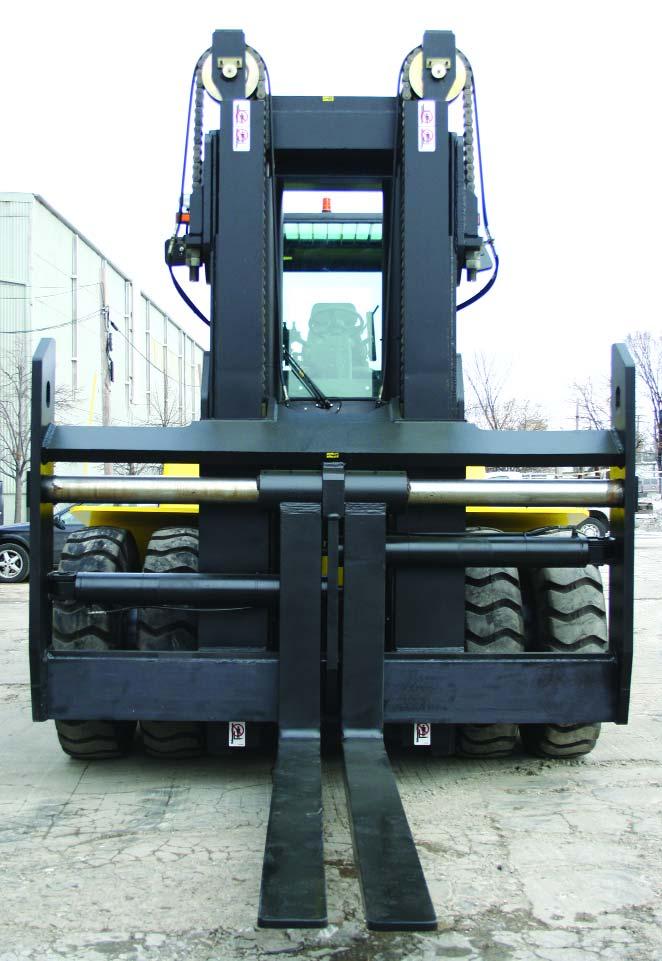 strength, visibility and no load damage. Slope pilers, side-shifting fork positioners and sideshifts are optional.