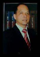 He joined Mui Finance as Credit Officer in September 1993. After four (4) months later, he joined WK Securities Sdn Bhd as Company Dealer for two (2) years.