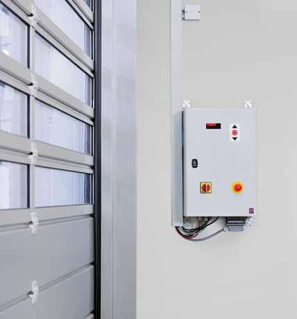 This does away with the need for additional installations on the door (e.g. closing edge safety device, photocell).