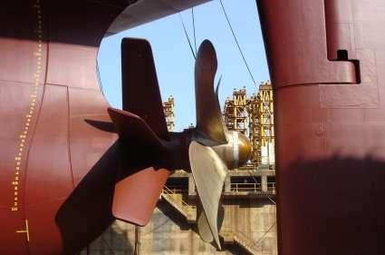 Pre-swirl Stator and propeller Cleaning VLCC FITTED WITH PSS By directing the flow to swirl in the opposite direction of propeller