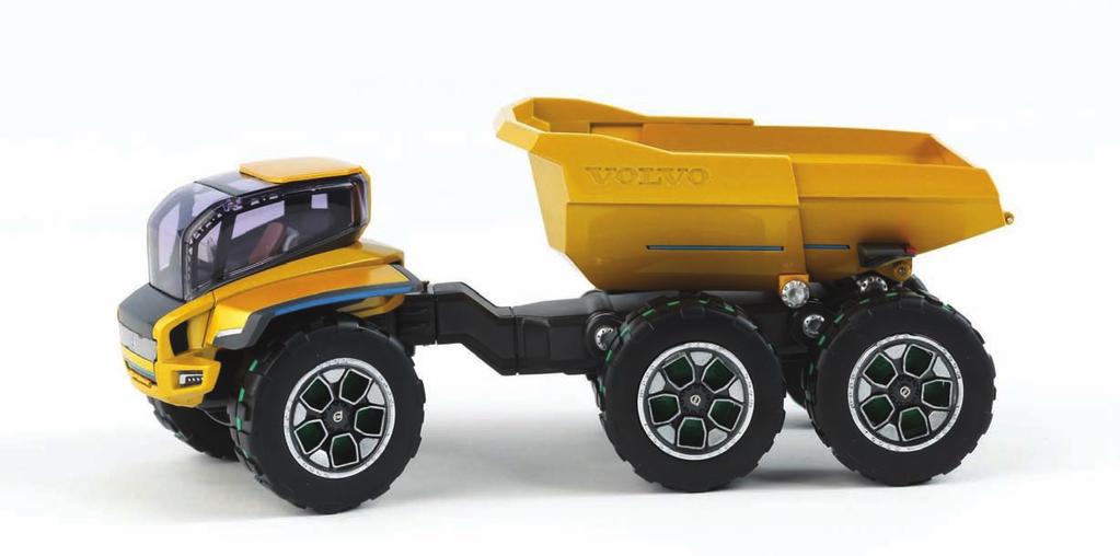 MODEL SHOW HD110 tandem drum compactor. Impressive detailing includes opening engine covers on each side, revealing the modelled engine block.