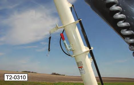 To start a cold engine, move choke lever (4) to the CLOSED position. c. Turn the key switch to the ON position.