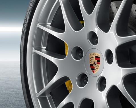 Note: the wheel centres shown are not included, except in the case of the 20-inch Panamera Sport wheels in black (high-gloss), the 20-inch Panamera Sport wheels in satin platinum and the 20-inch