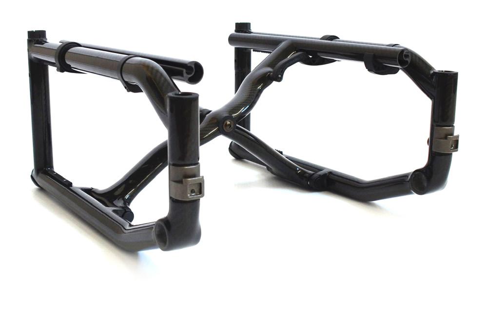 Symmetrical Molded Crossbrace 3D - Entirely symmetrical carbon fiber crossbrace for reduced torsion and a better distribution of forces throughout the frame.