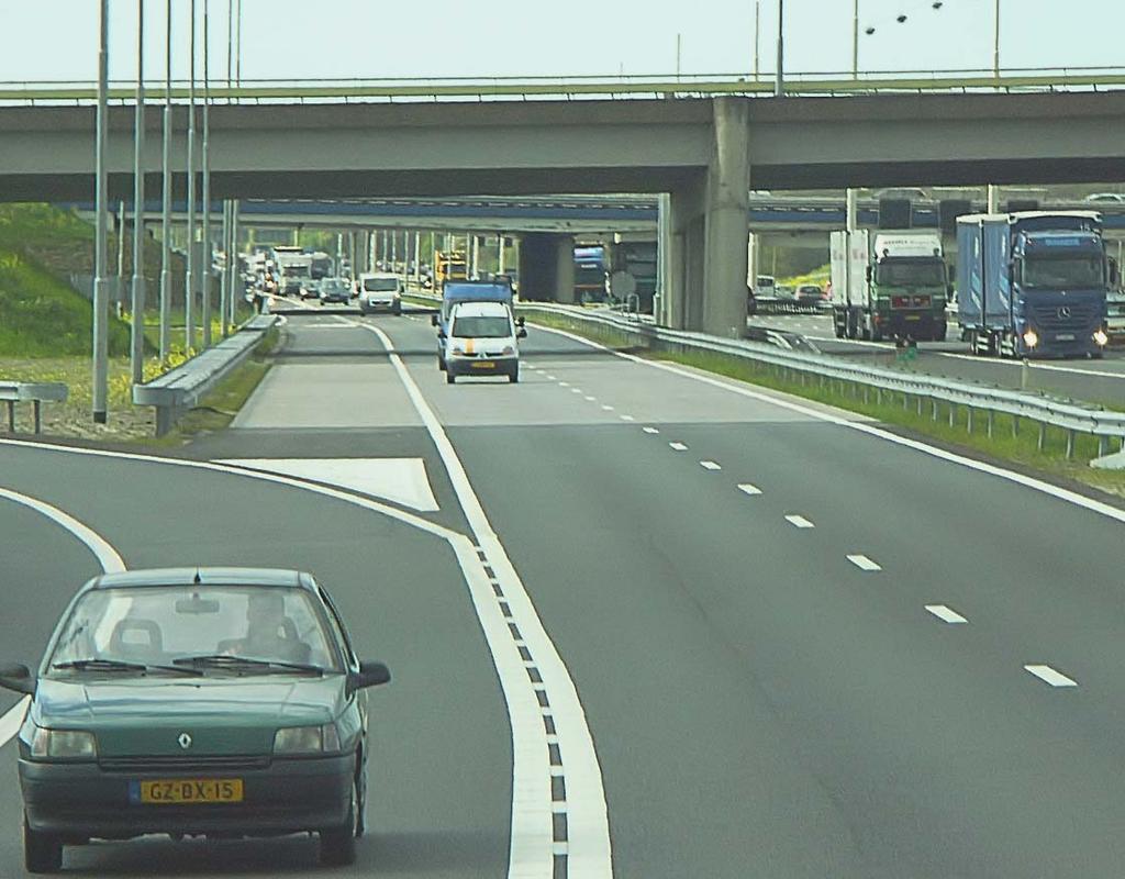 Modieslab laid 100 m on A12 motorway in the summer of 2006