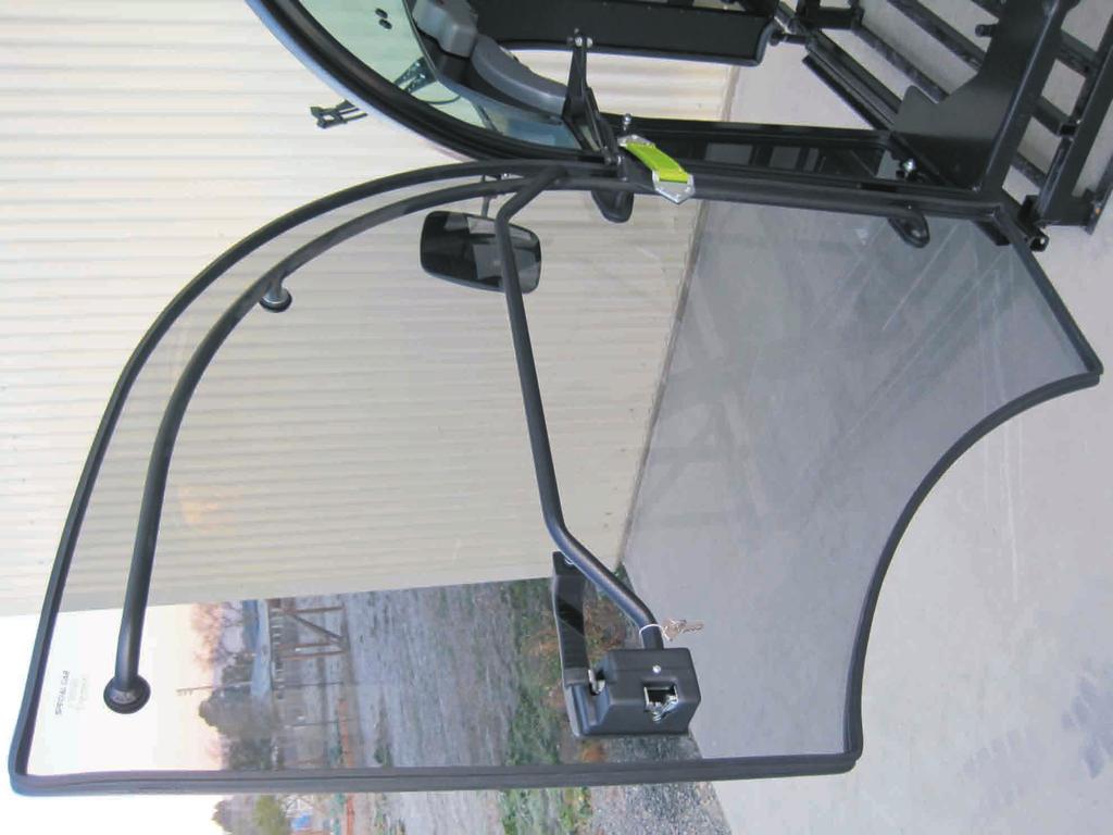 Kubota M990 Low Profile Cab CAB DOOR GLASS **Note: RIGHT and LEFT are determined by the operator sitting in the tractor driver s seat SC-C0 Glass - door pane (Left) SC-P0