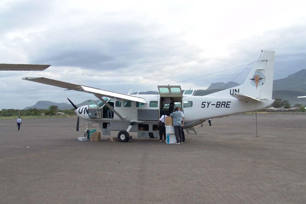 Cessna 208 Caravan Overall length 12.67 mtr Wingspan 15.