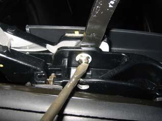 Remove only the inner e clip to attach the shim. 4.