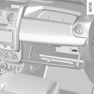 Passenger compartment storage space and fittings (3/4) 8 A 7 Passenger side glove box Pull handle 7 to open it.