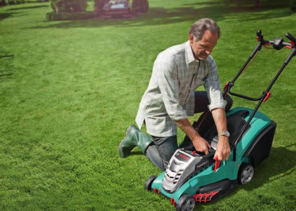 A perfect lawn in one go. Dreaming of a perfect lawn? We make your dream come true.