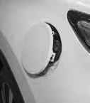ESSENTIAL INFORMATION LOOSE FUEL CAP A LOOSE FUEL CAP warning message will appear in the vehicle information display when the fuel-filler cap is not tightened correctly.