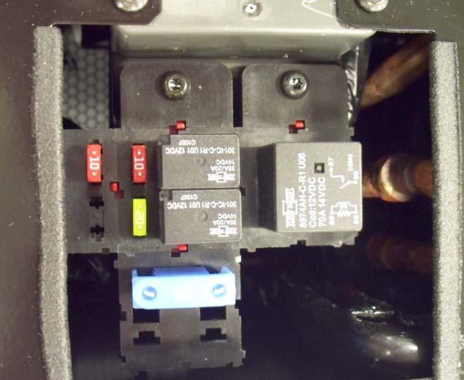 E: Relays: Location: On the control center R1. This relay controls the voltage to the condenser fan. R2. This relay controls the voltage to the linear power module and evaporator blower. R3.