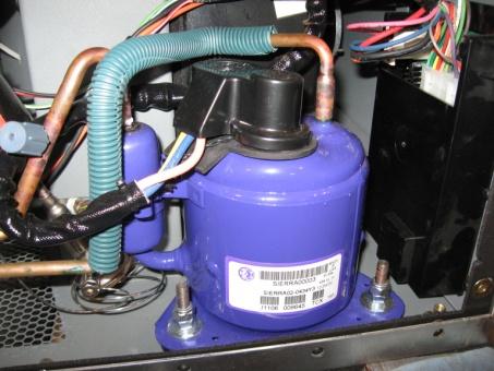 switch to protect the compressor from high temperature.