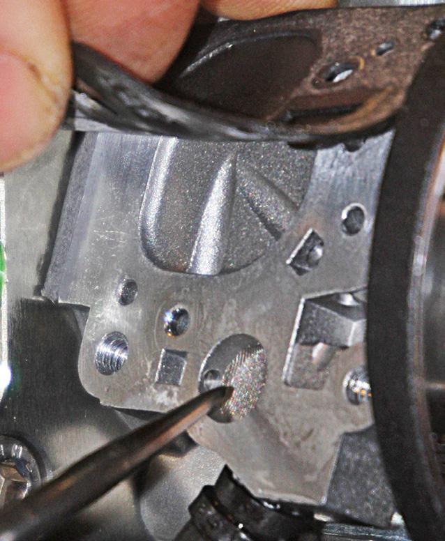 Step 5: Re tighten the screw with a ø6 wrench of Step (fig. ).