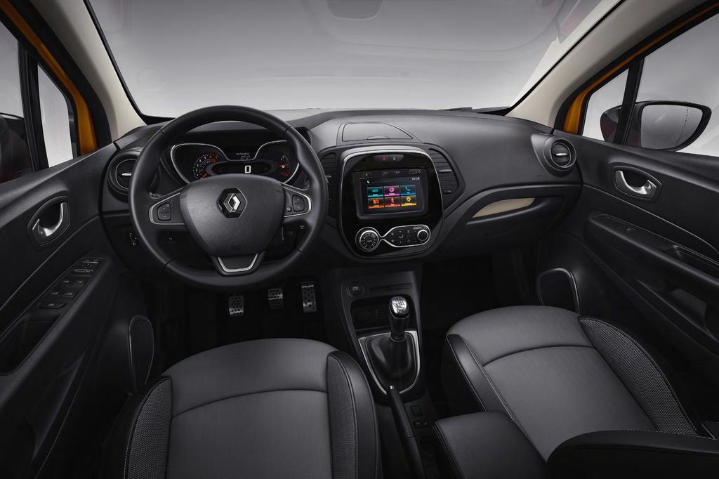 Touch & explore Renault Captur offers you two fully touch-sensitive multimedia systems: Media Nav Evolution* and R-LINK Evolution^.