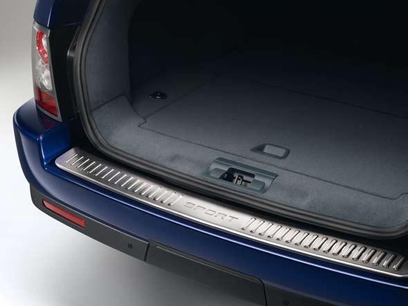 Tread Plate Provides protection to the upper surface of the rear bumper.