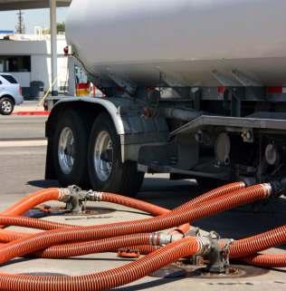 4.0 Testing hoses used in the loading or unloading of bulk chemical road tankers.