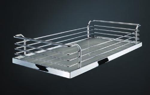 ARENA Chrome emphasizes the purist style of modern, straight-lined kitchens.