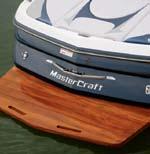 ) Allow the boat to remain uncovered to air dry for several days to prevent any mildew or odor caused by moisture.
