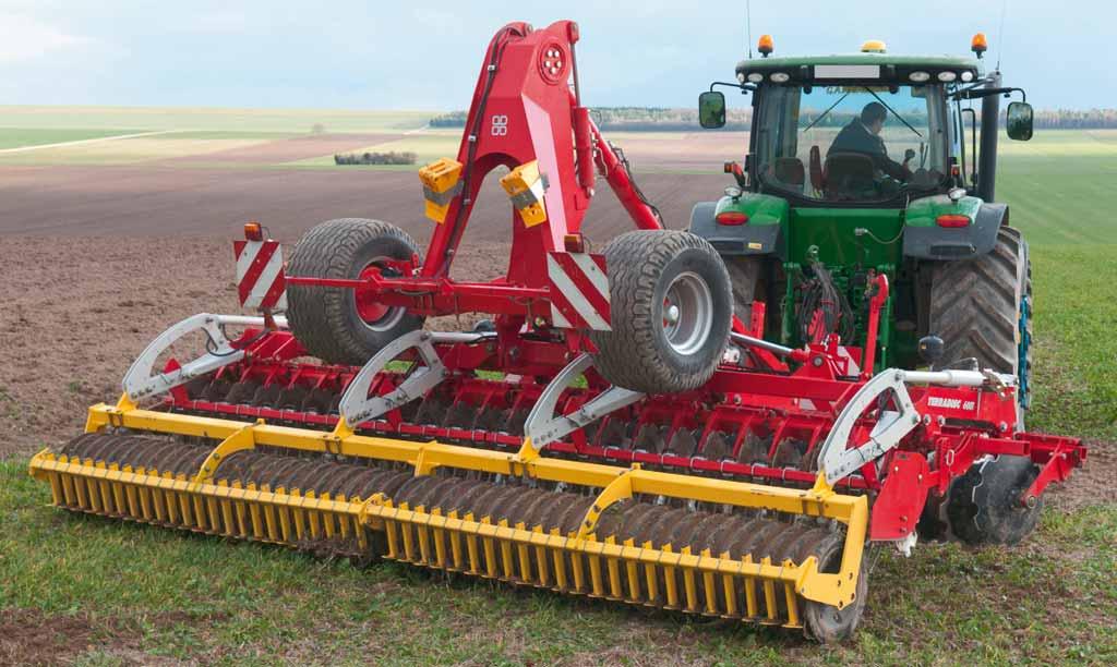 Performance and convenience A drawbar and transport chassis can also be retrofitted to the TERRADISC K for even more flexibility. The drawbar is connected to the lower linkage and top linkage lugs.