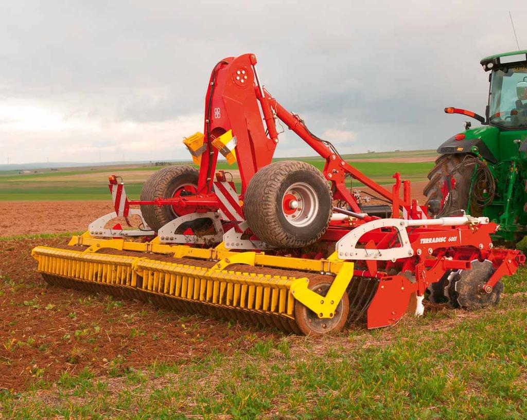 The two disc gangs are set at an ideal angle in relation to each other for perfect results in different soil types, working depths and travelling speeds.