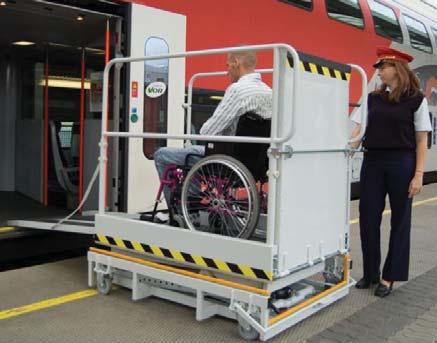 SPECIALS PL 1400 Train acces lift The vertical lifting platform PL1400 is specifically designed for the lifting/lowering of wheelchair drivers to/from train carriages.