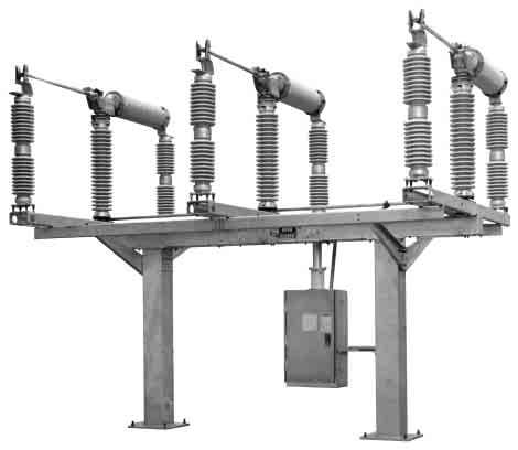 S&C Serie 2000 Circuit-Switcher Outdoor Tranmiion (69 kv through 230 kv) GENERAL Continued Model 2010 With Horizontal Interrupter and Vertical-Break Power-Operated Diconnect Diconnect blade