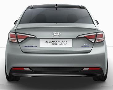 Sonata Plug-in Hybrid Identification 2 General Vehicle Description The Hyundai Sonata Plug-in Hybrid is built on a