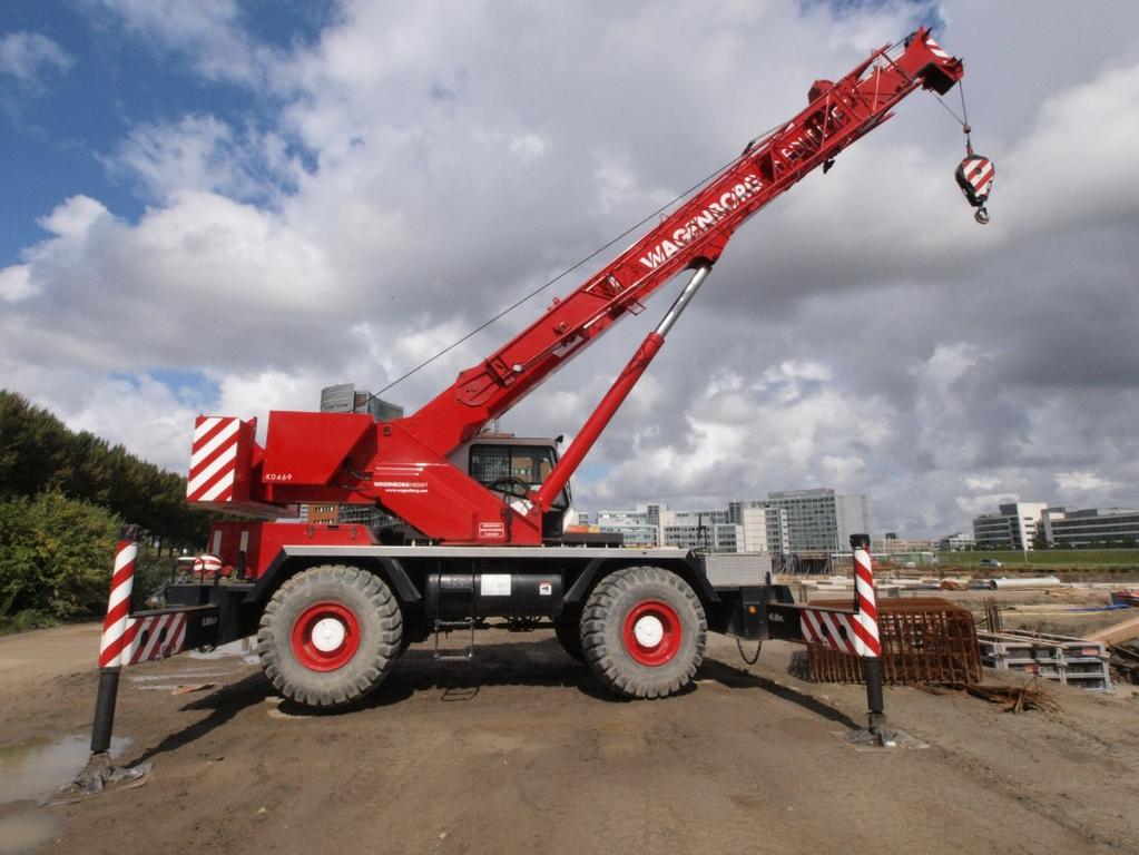 Rough Terrain Crane Cranes are singleengine machines, powering the undercarriage and the crane, similar to a