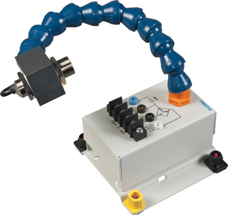The model has one normally open and one normally closed contact, and the electrical connections are made using either the banana jacks or the terminal block.